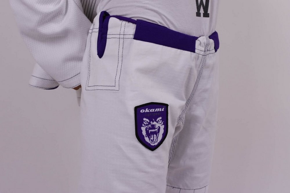 Sale Okami Ladies BJJ Gi Set Shield + Weißgurt